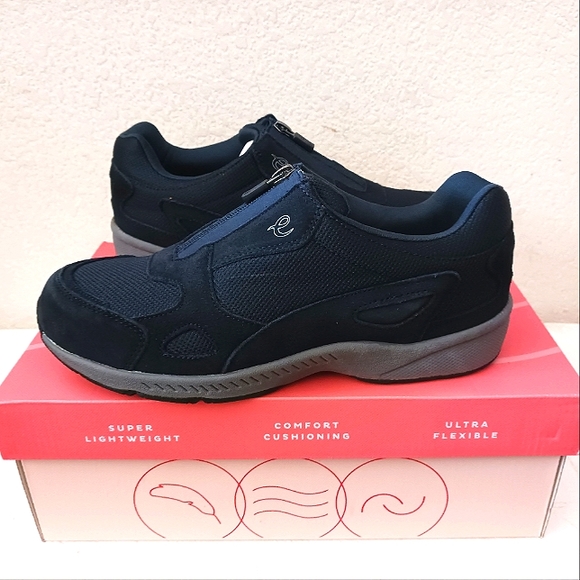 Easy Spirit Shoes - Easy Spirit